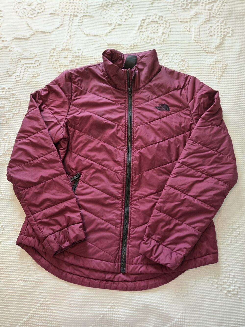 The North Face Women’s ThermoBall Insulated Jacket Burgundy M Lightweight Puffy